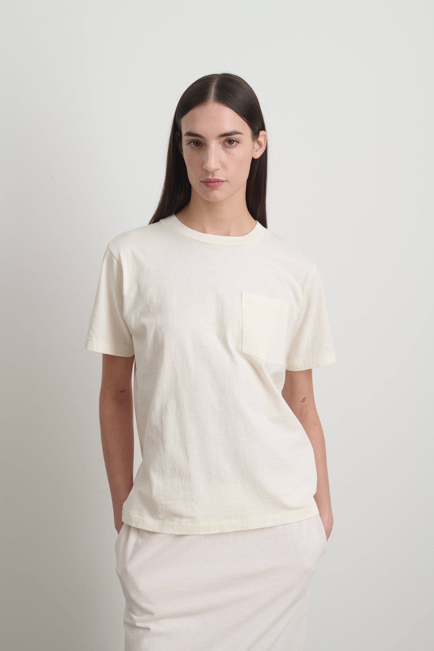pois blous tee ホワイト Pocket Tee Oyster Overdye - Women | B SIDES – B Sides Jeans