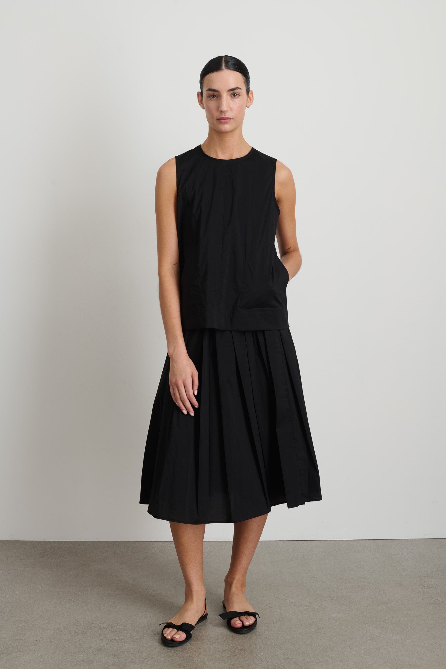 Eve Pleated Skirt Black