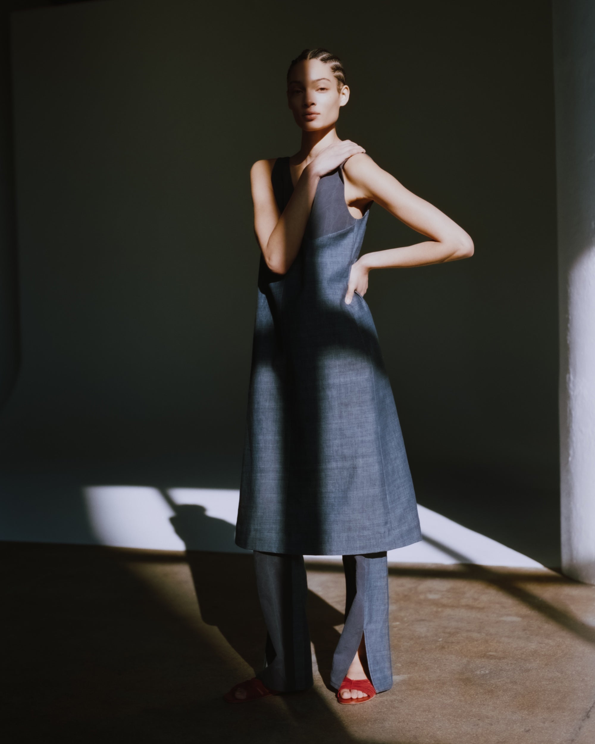 READY-TO-WEAR