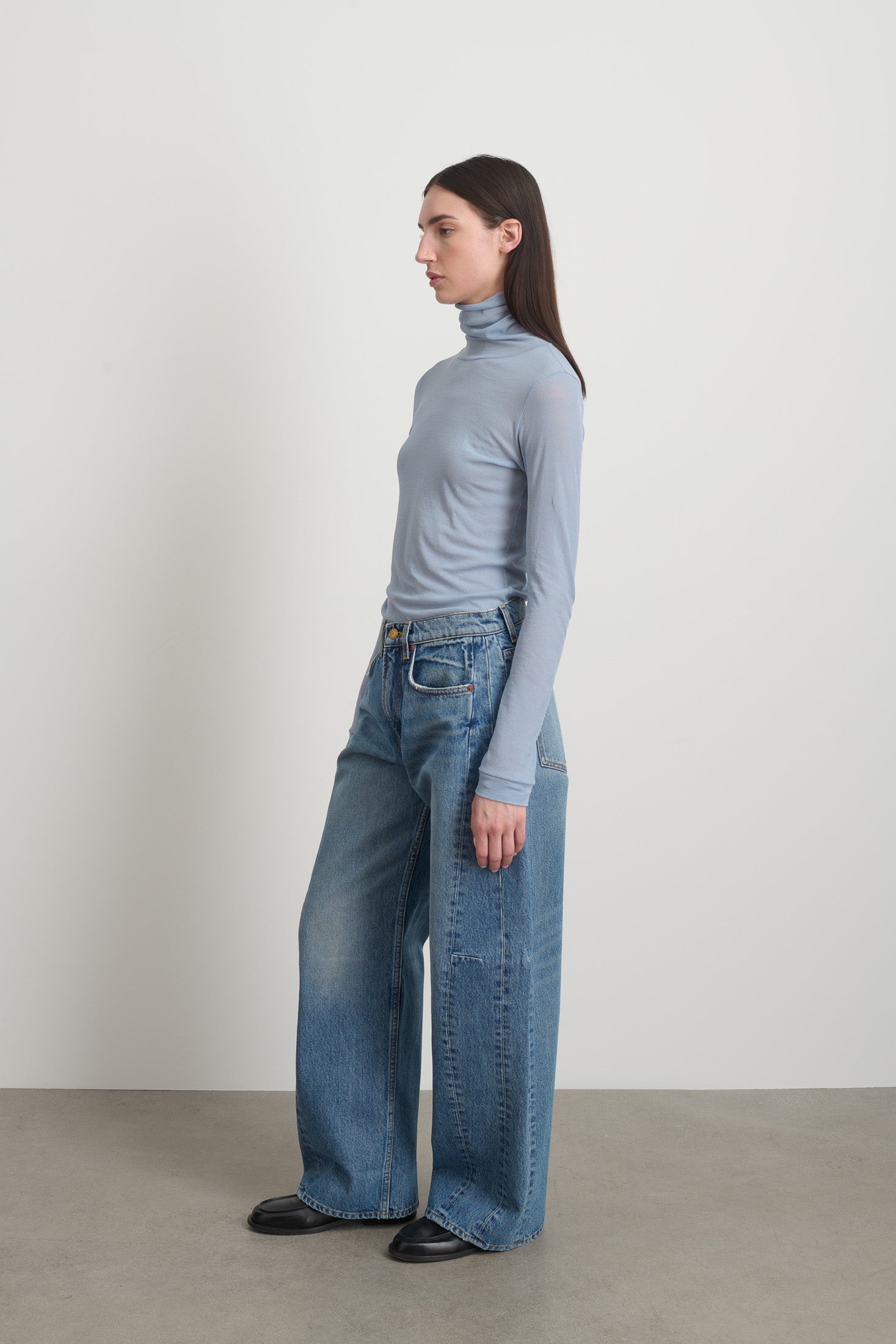 Relaxed Cuffed Lasso Jean Jane Wash