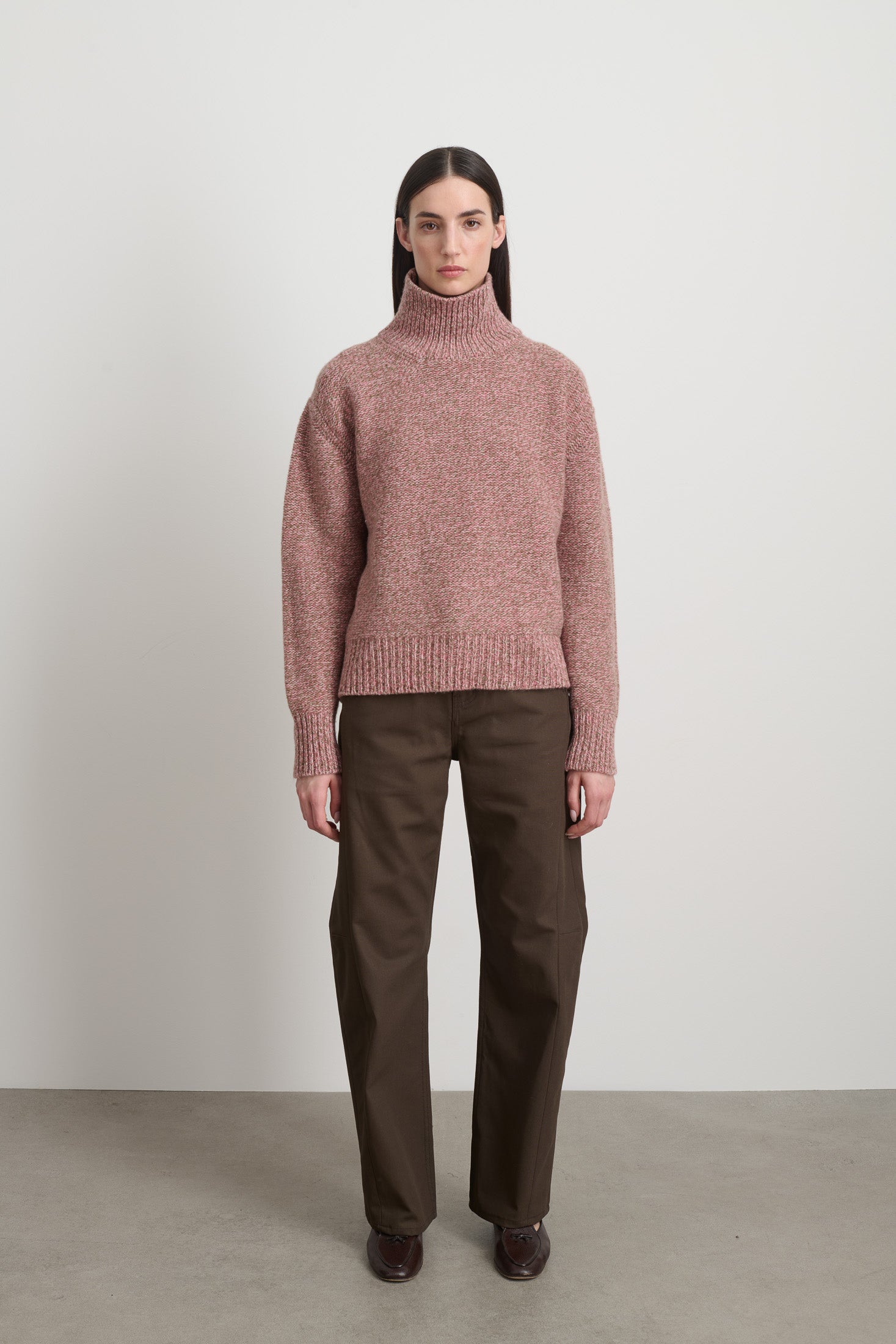 Indie Turtleneck Pink Drab Lambswool
