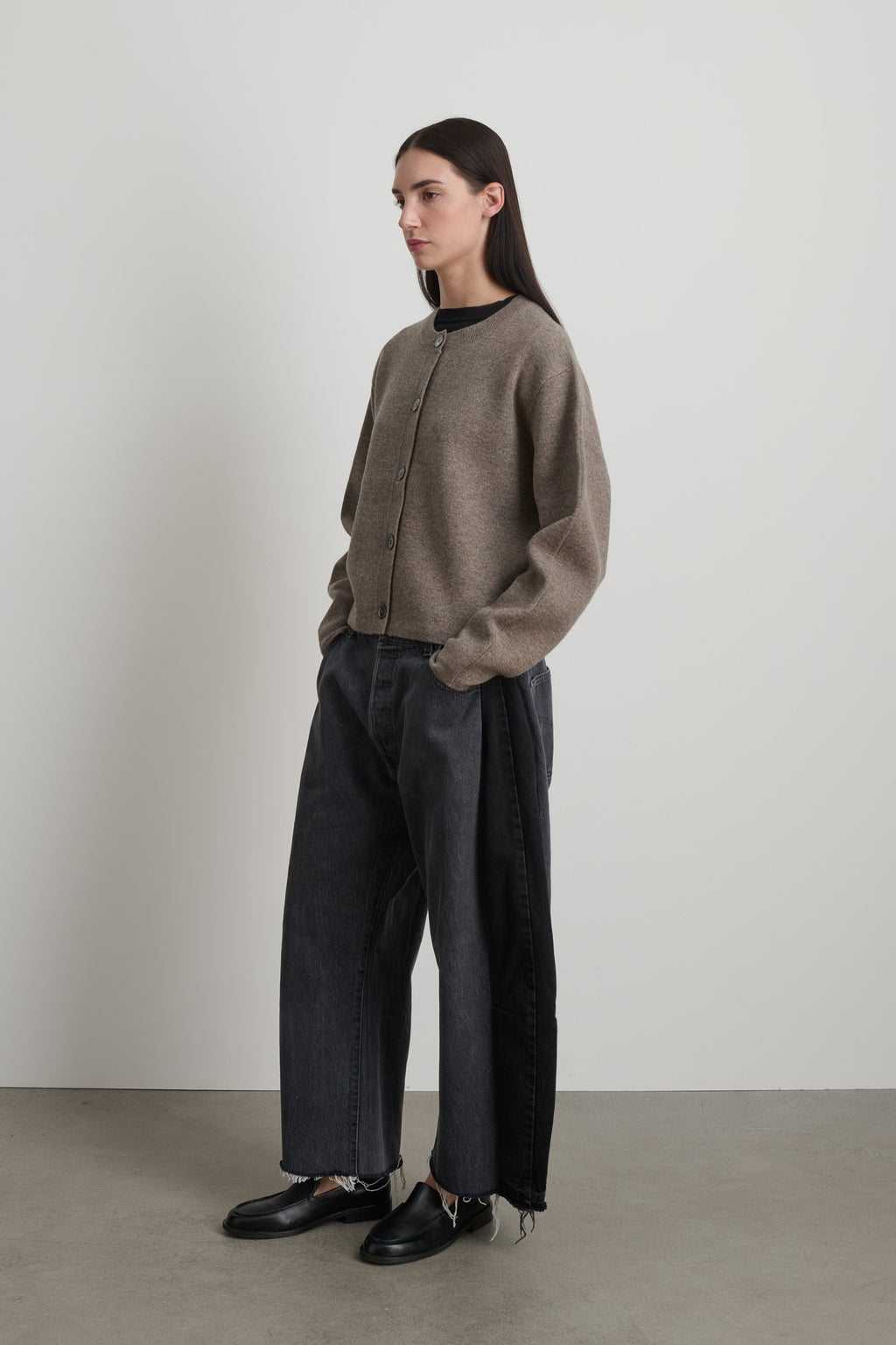 Classic Cardigan Walnut Washed Cashmere