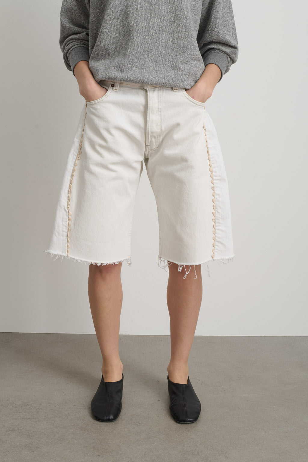 Vintage Lasso Jean Short Vintage White Hand Tatted Lace