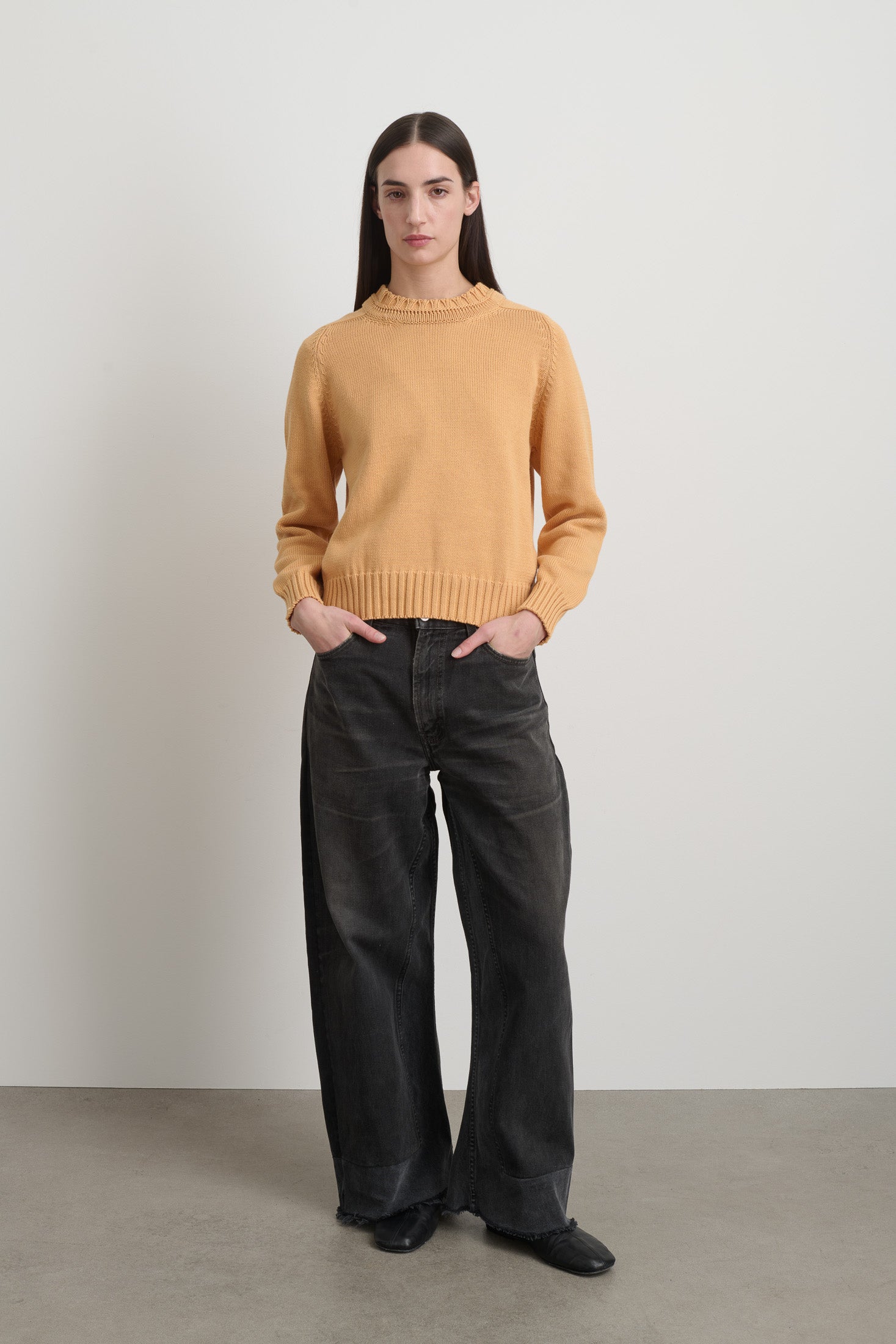 Basket Weave Crewneck Apricot