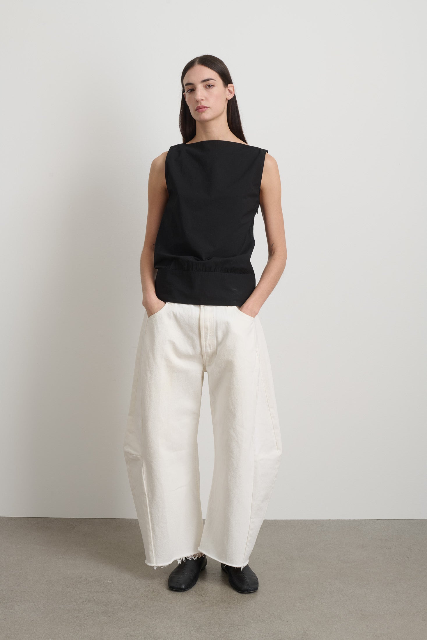 Shell Top Black