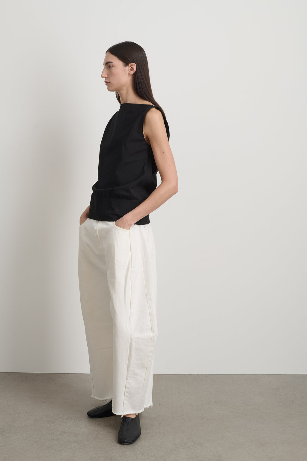 Shell Top Black