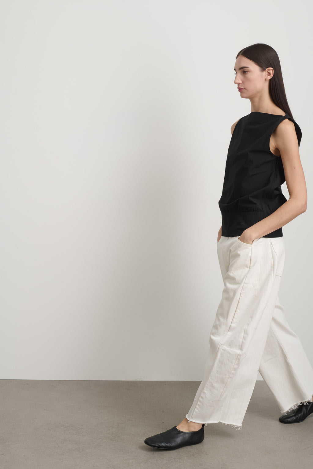 Shell Top Black
