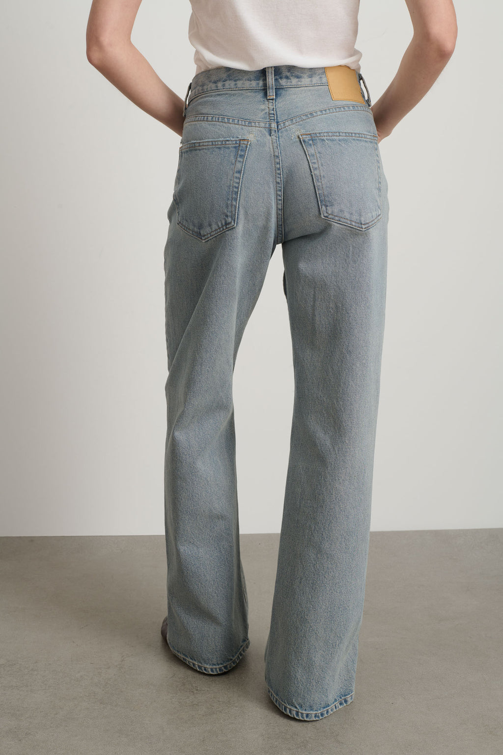 Charlot Split Hem Jean Ed Wash