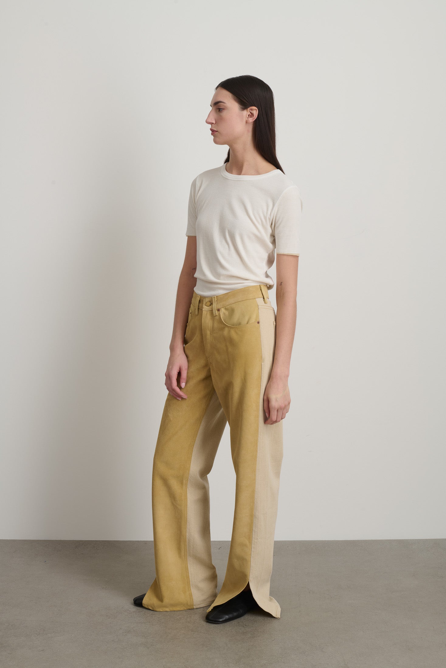 Charlot Split Hem Jean Palomino Suede/Khaki