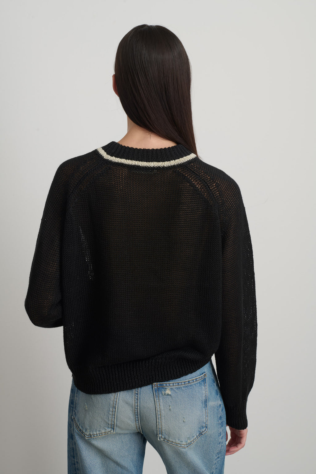 Lind Ringer Crewneck Black/White Linen