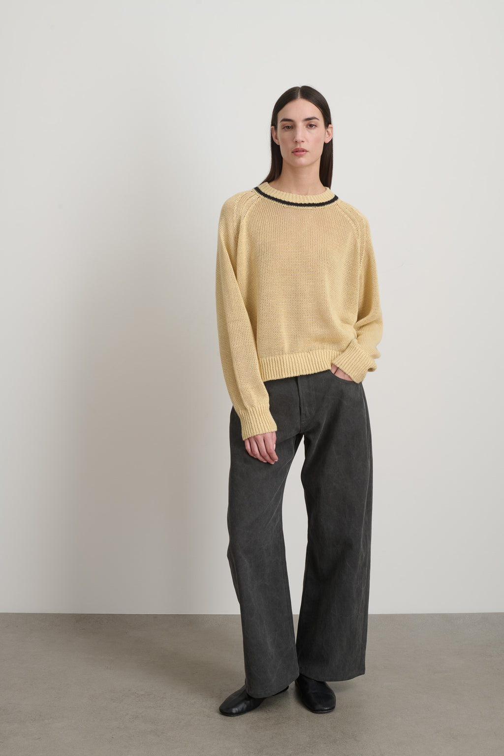 Lind Ringer Crewneck Wheat/Black Linen