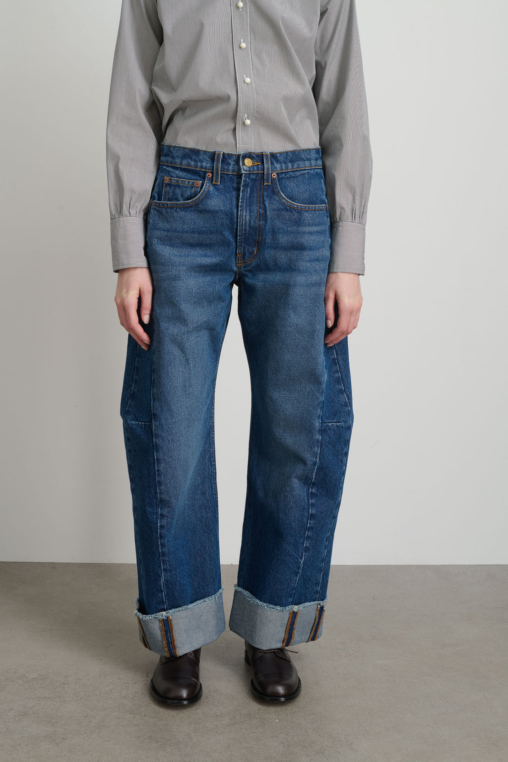 Relaxed Cuffed Lasso Jean Cate Wash
