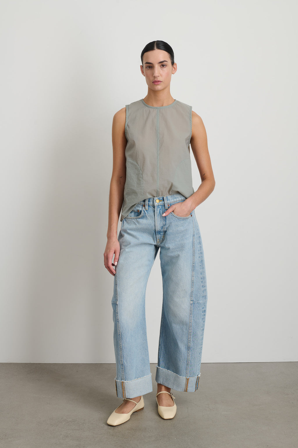 Relaxed Cuffed Lasso Jean Jac Wash