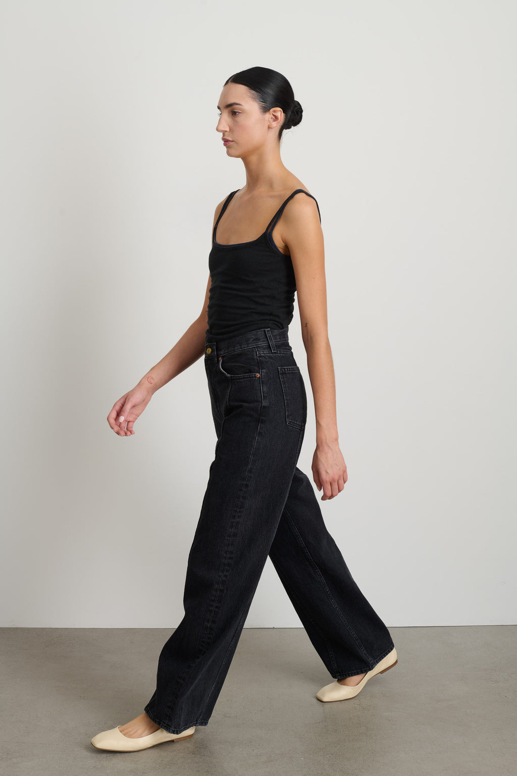 Quinn Jean Black Stone