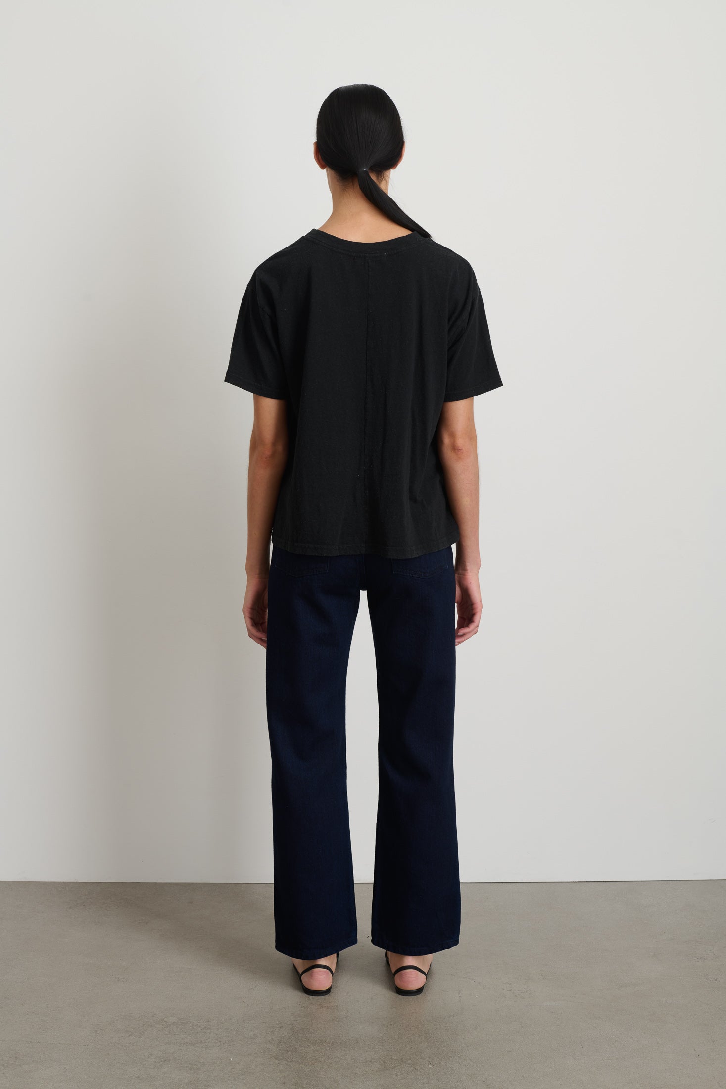 Atlas Tee Black