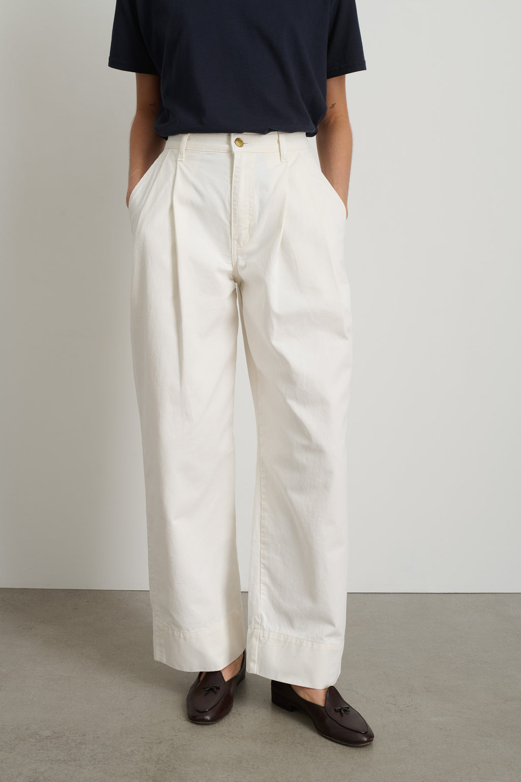 Martin Pleated Chino Chalk White