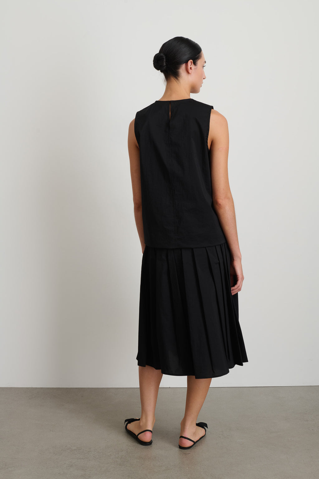 Eve Pleated Skirt Black