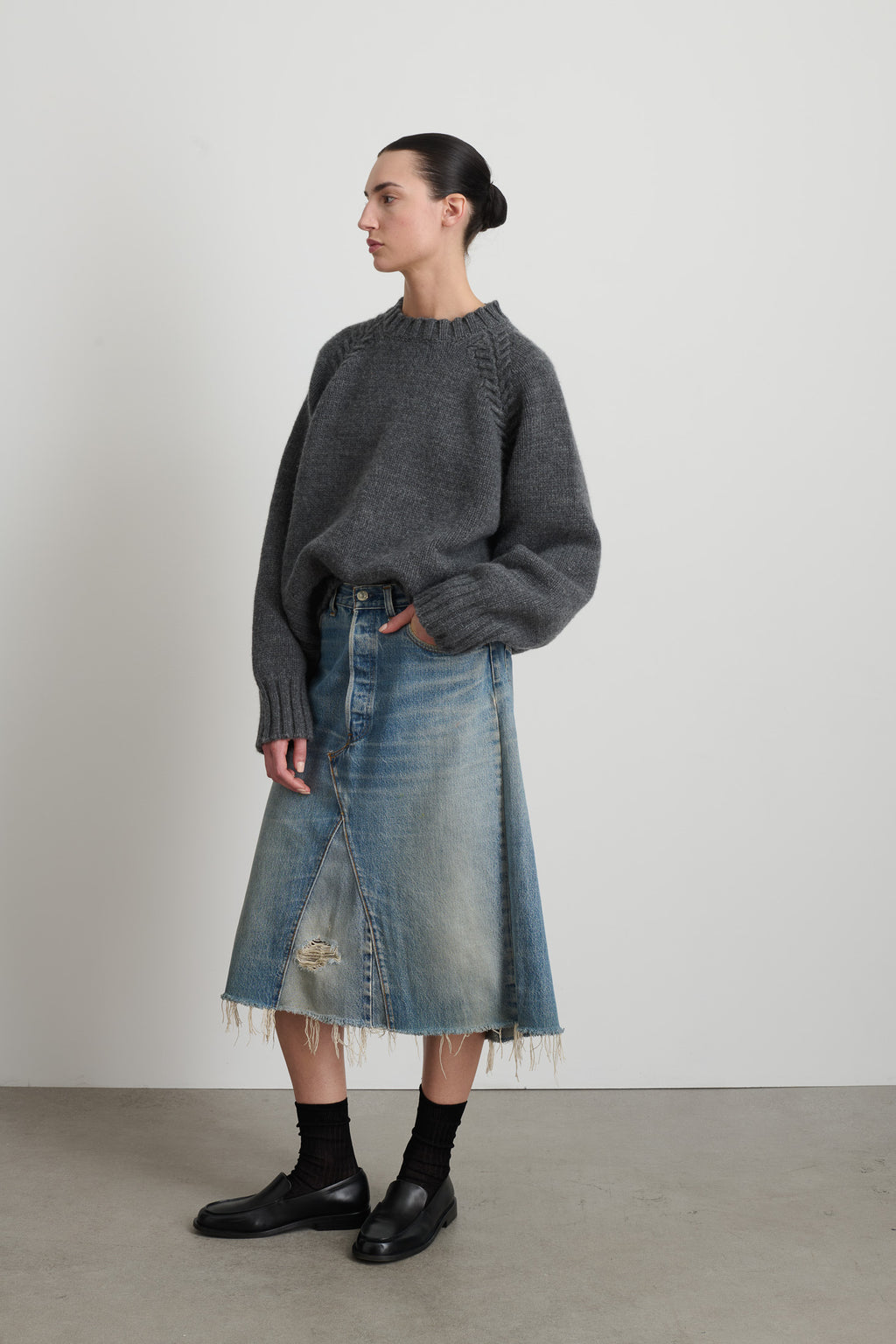 Braided Crew Grey Cashmere