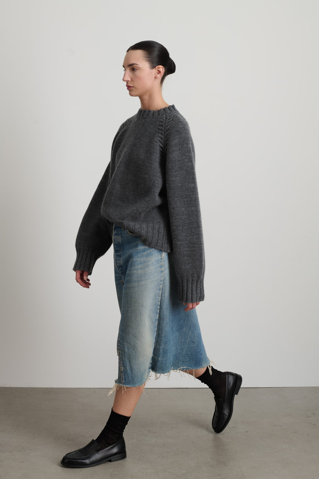 Braided Crew Grey Cashmere