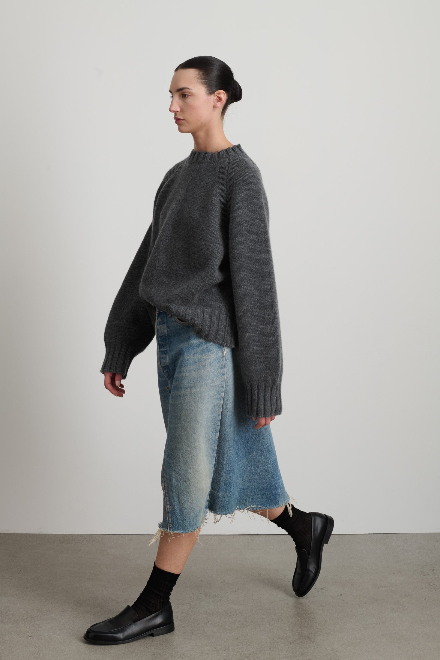 Braided Crew Grey Cashmere