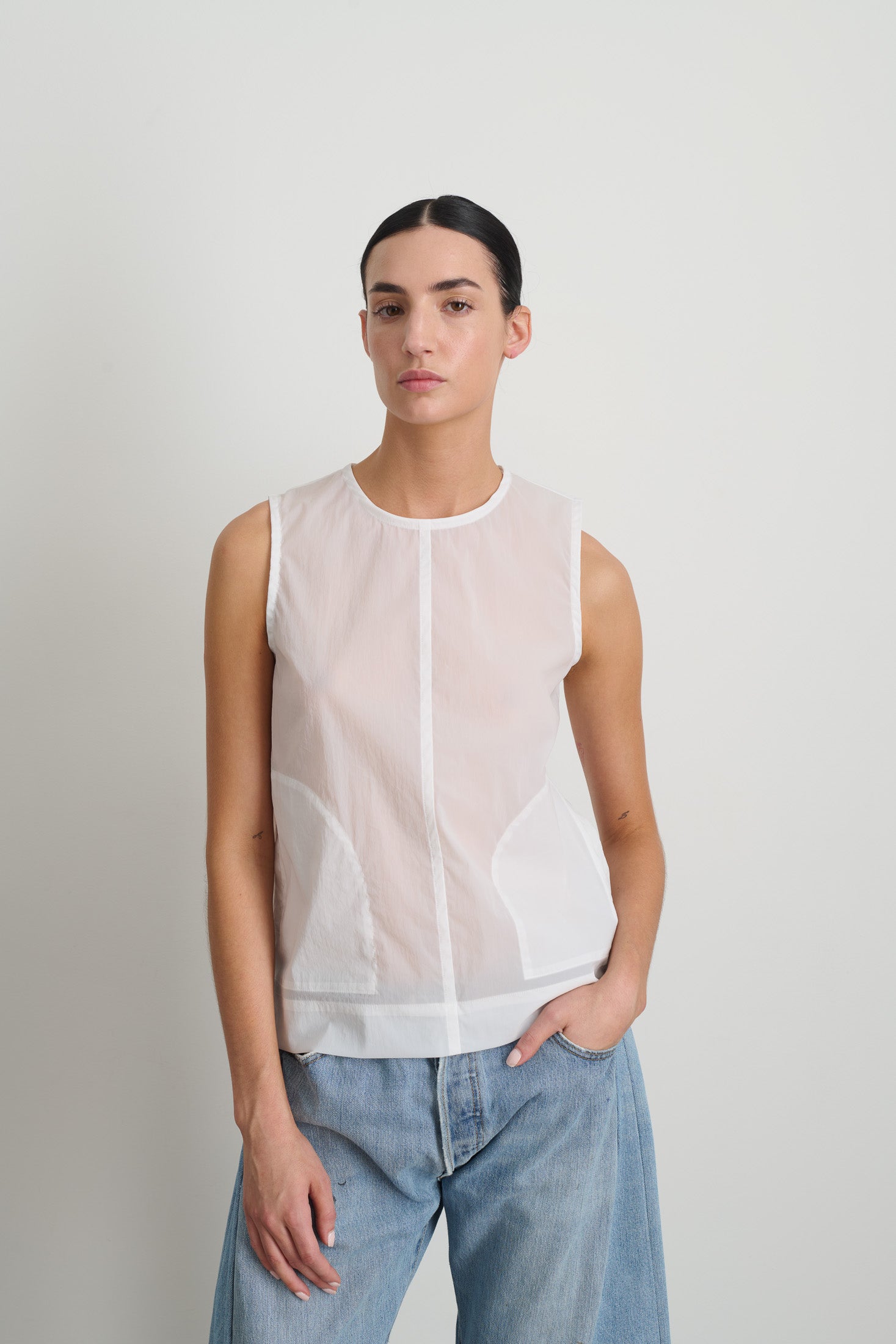 Fiona Shell Tile White