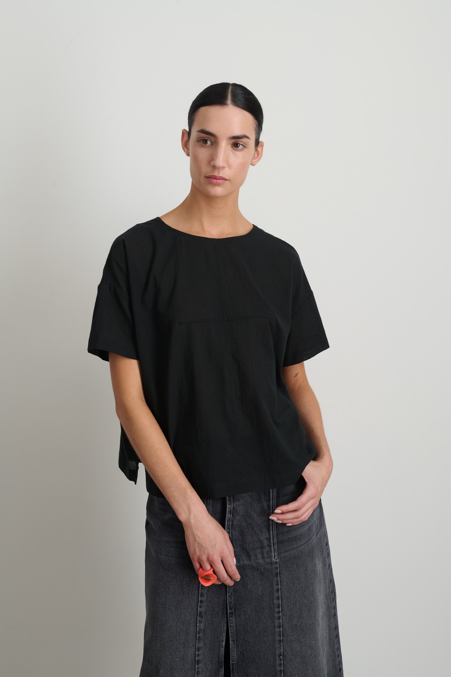 Mert Tee Black